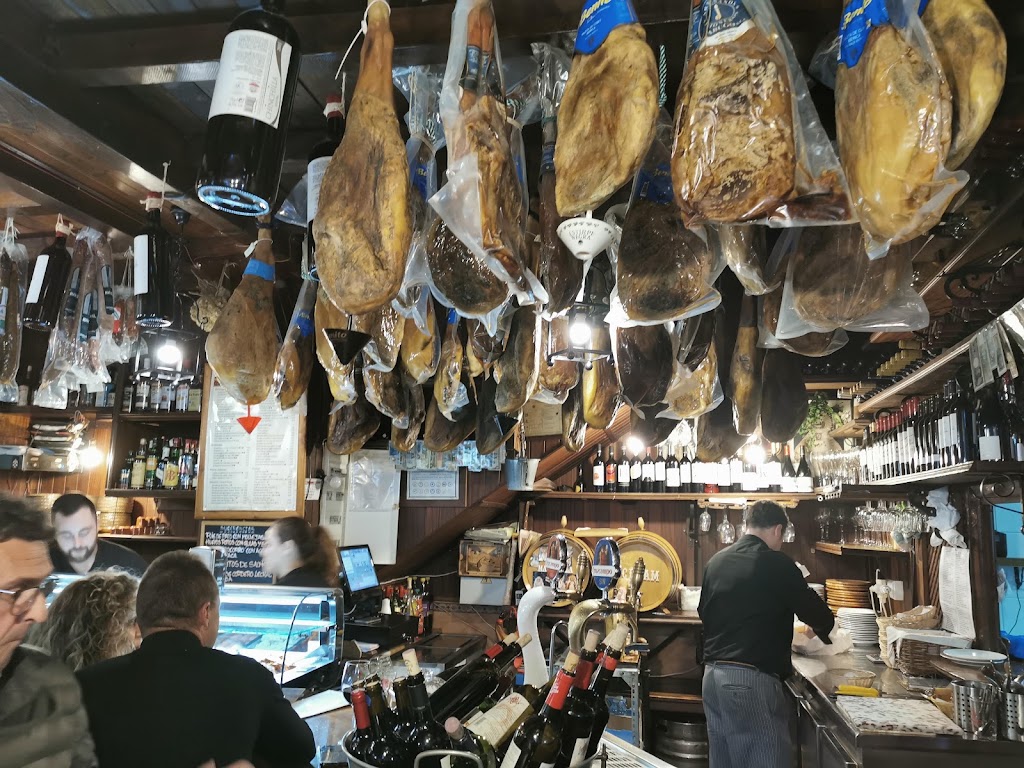 Bodega El Socorro — Ambiente