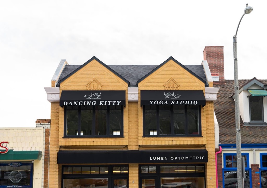  Dancing Kitty Yoga Studio