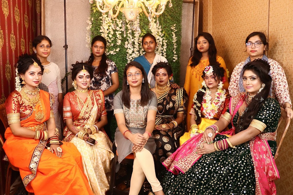 Tiyas Makeover Best Makeup Artist In Baruipur