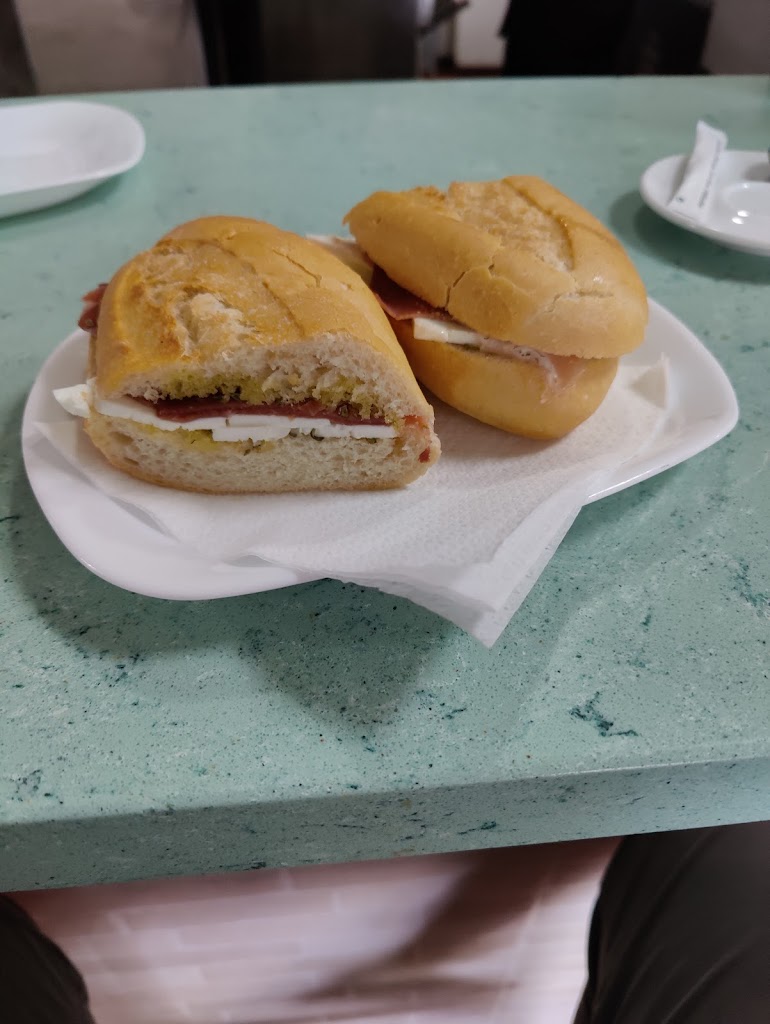 Cafeteria Churreria Tello Y Aya — Mas recientes