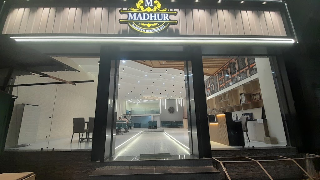 Madhur Bakery And Restaurant