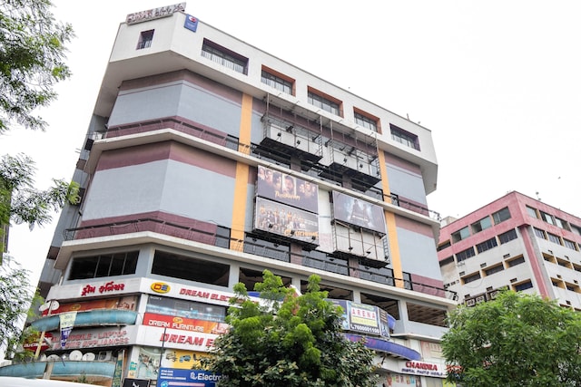 Hotel Suman City