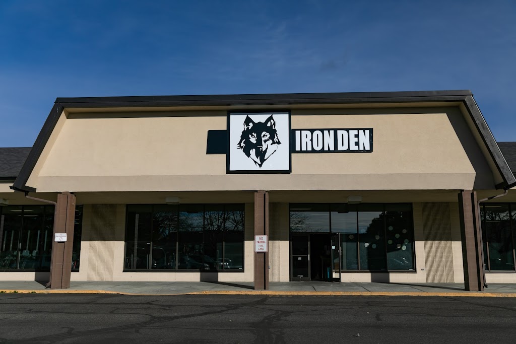  IronDen