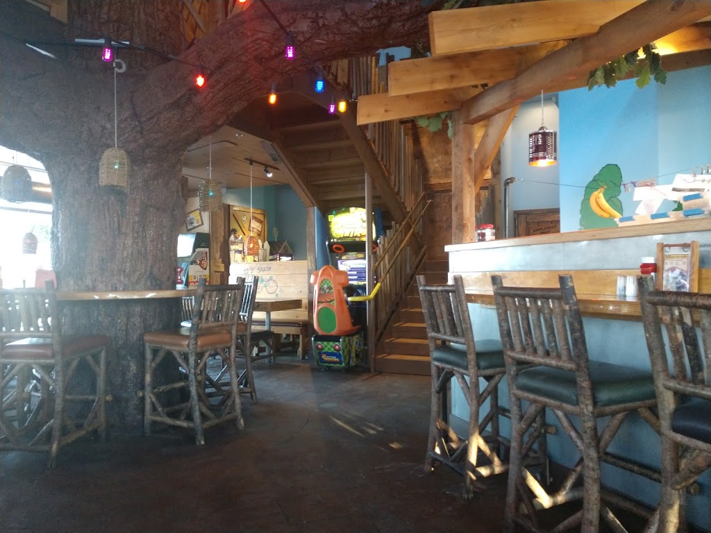 Georgie Porgie's Treefort Restaurant - Mount Pleasant / Racine