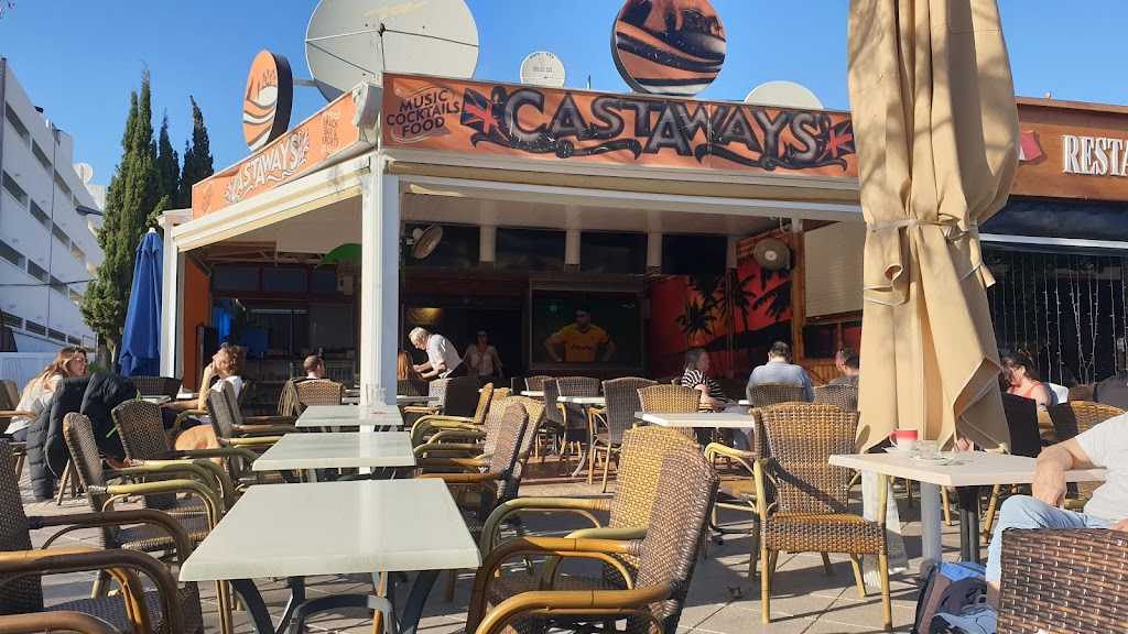 Castaways Bar