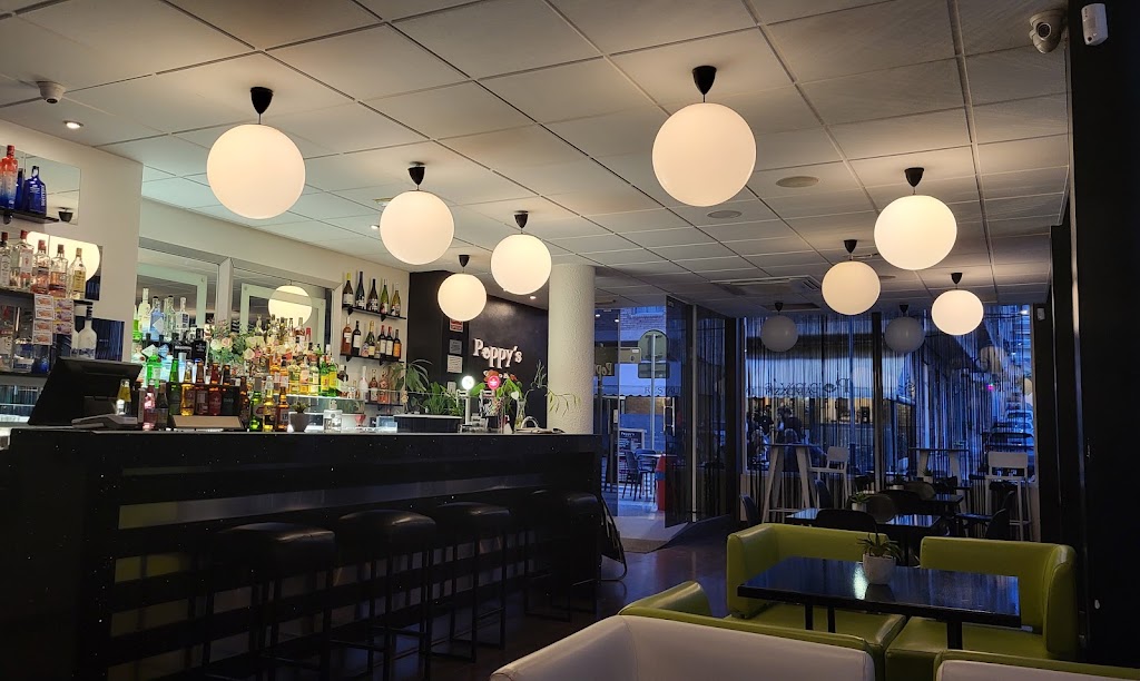 Poppy's — Ambiente