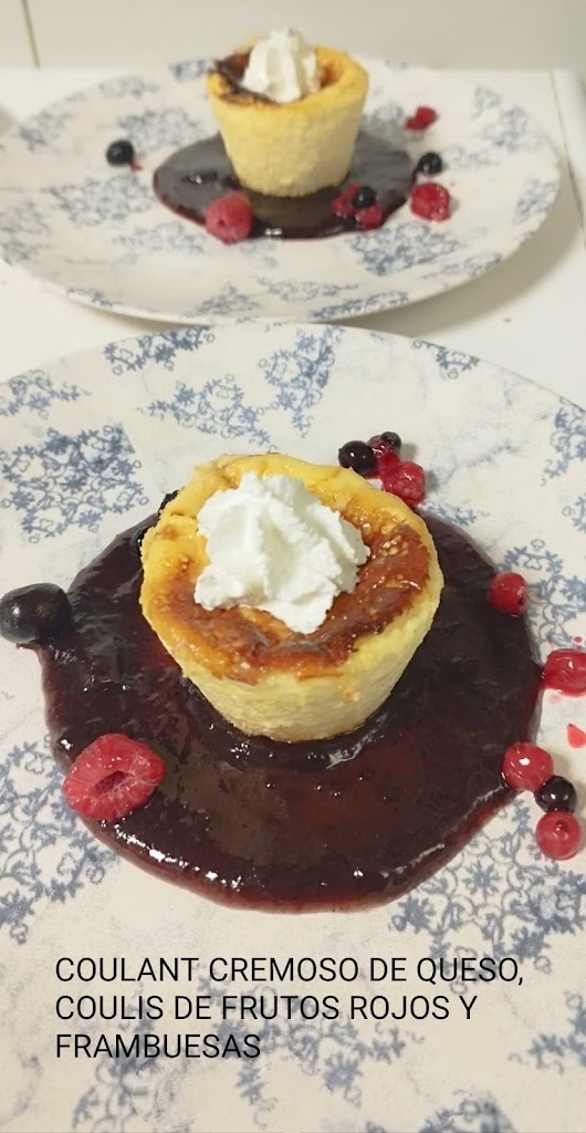 Restaurante Arandanos — Comida y bebida