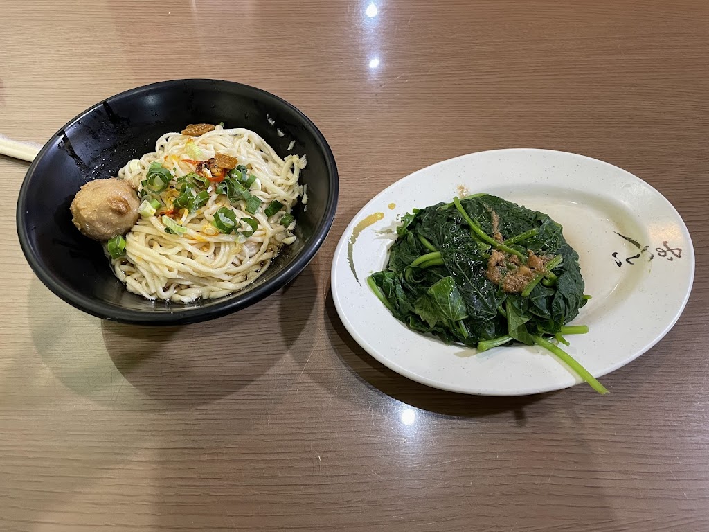 糊塗麵(大墩店) - 台中 特色平價國民美食 必吃麵食料理 人氣滷味小吃麵店 網友首選推薦餐廳 的照片