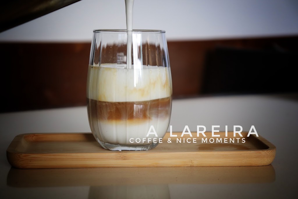 A Lareira, coffee & nice moments — Comida y bebida