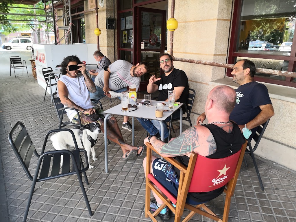 Castillo Bar — Ambiente