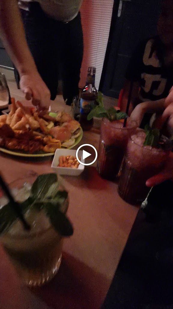 Urban Bistro-Bar — Videos