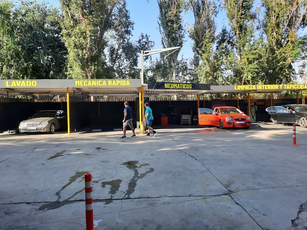 Taller y lavadero Akuauto Sl
