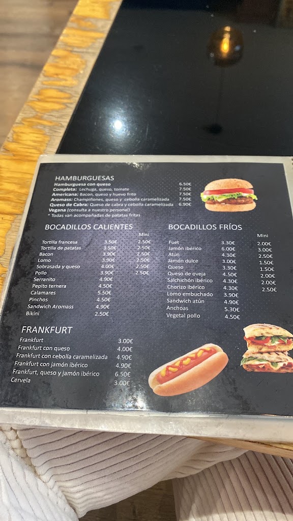 Aromass Cafeteria | Pizzeria — Carta