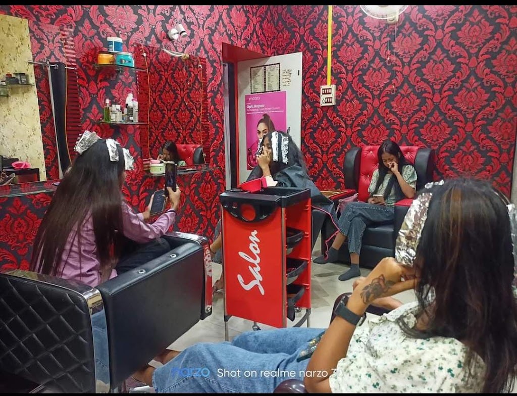 Glam Diva Ladies Beauty Parlour