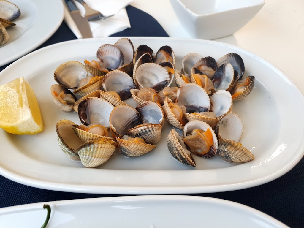 Bar O Posito — Comida y bebida