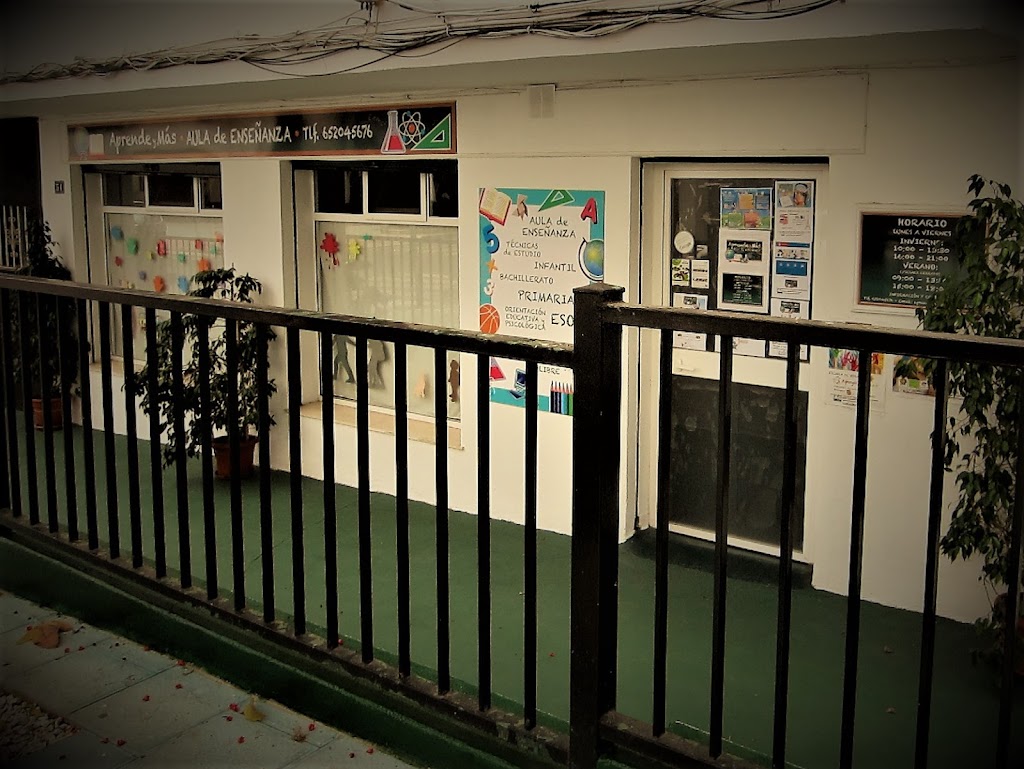 Aprende Y Mas (Aula De Ensenanza)