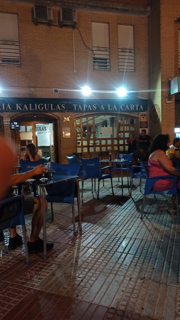 Bar Kaligula's Getafe — Ambiente