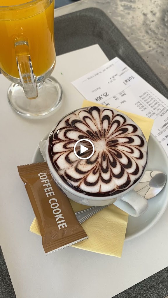 Cafeteria Farggi — Videos