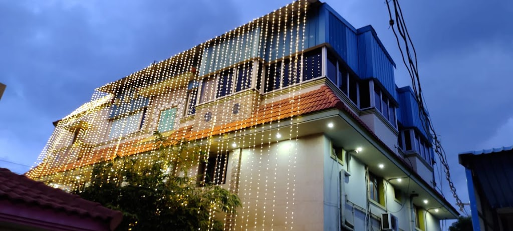 Hotel Vaani Villa