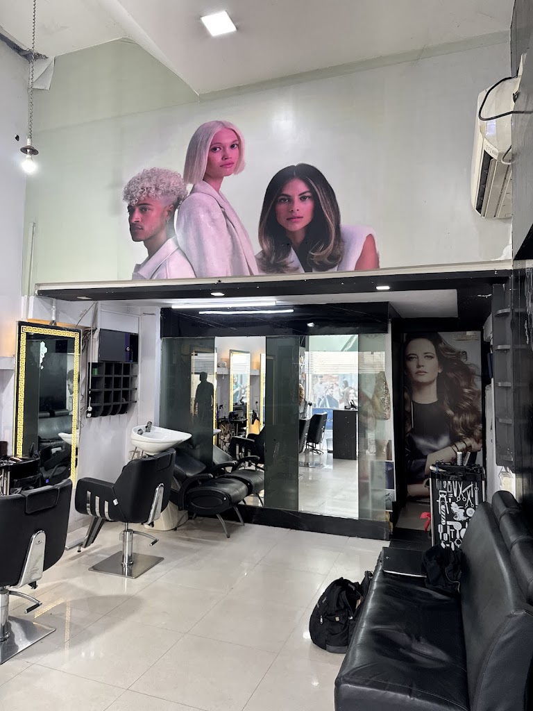 Boss The Family Salon Hair Beauty Tattoo