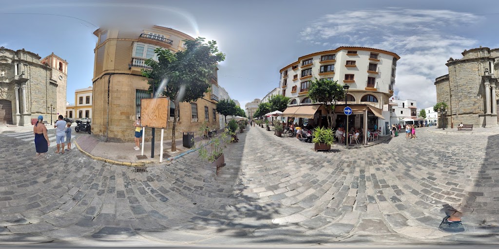 Iglesia de San Mateo Apostol — Street View y 360deg