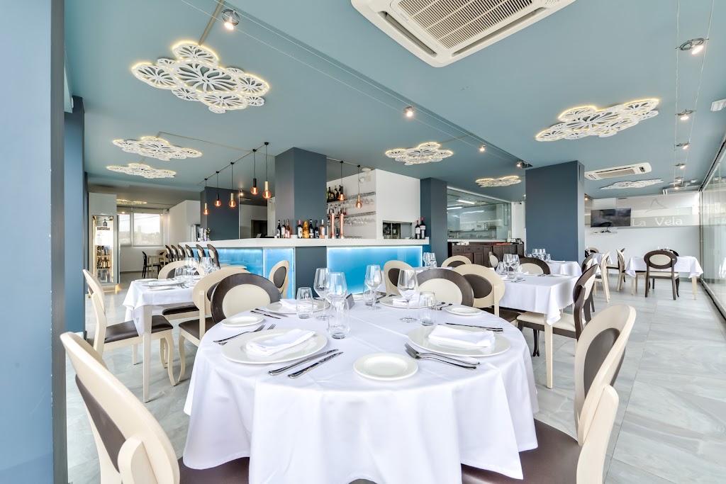 LOUNGE BAR - RESTAURANTE La Vela de Calpe. — Ambiente