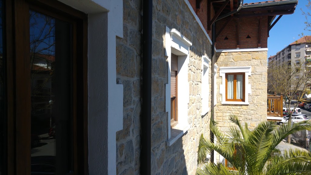 RESIDENCIA LANDA — Exterior