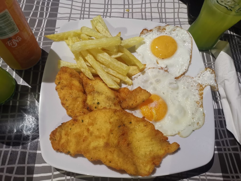 Bar Sabroso — Comida y bebida