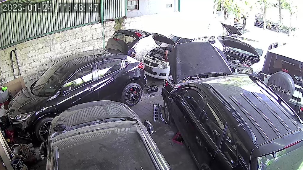 Bengkel mobil surya service