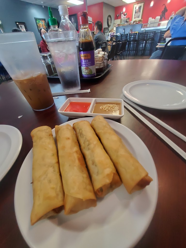 Muang Thai Restaurant & Sushi