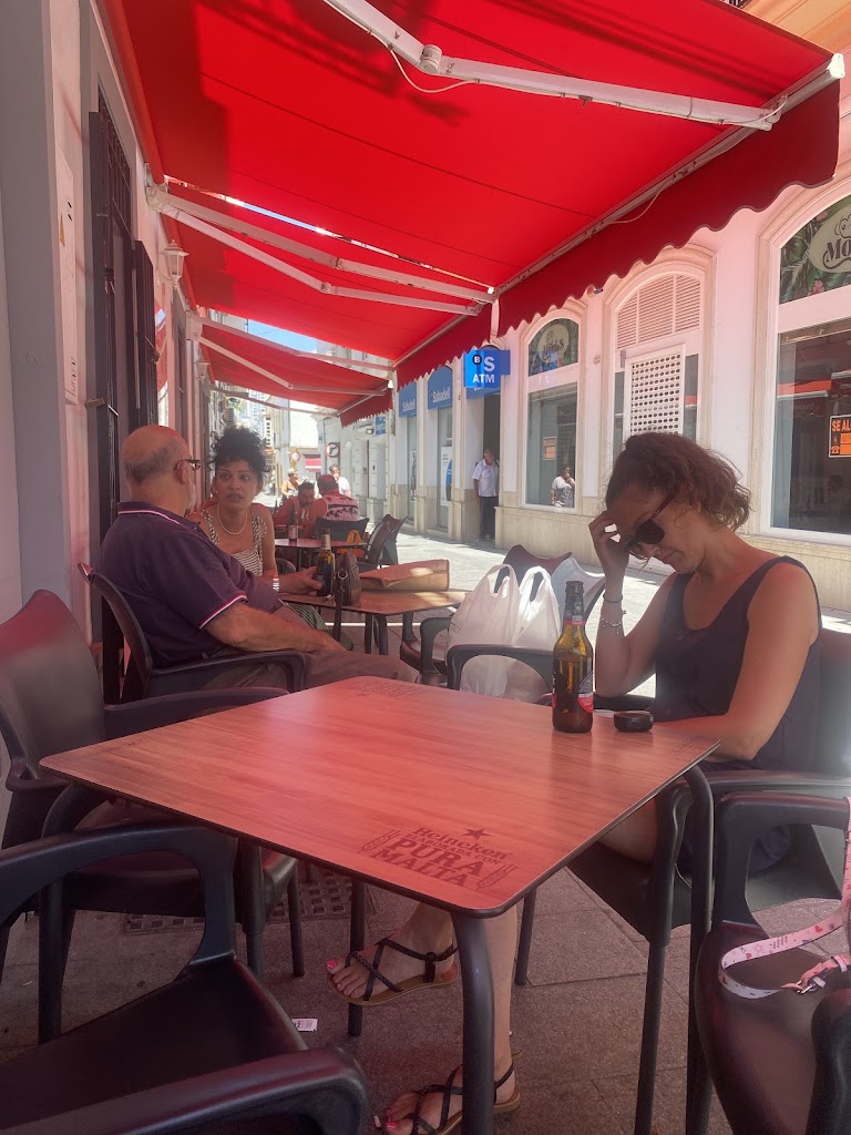 Taperia LA FLAMENCA — Ambiente