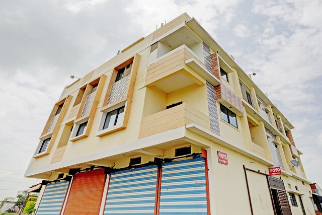Oyo Hotel 815927 Manisha Palace