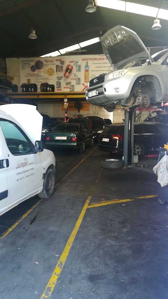 Taller El Torno — Neumatico