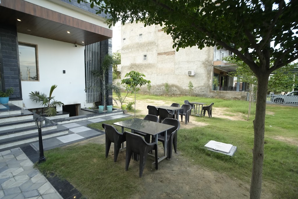 Hotel Rulaniya Palace Best Hotel
