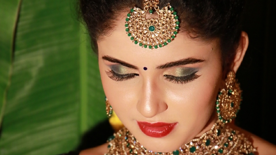 Gld Makeovers Makeup Nail Art Studio And Academy