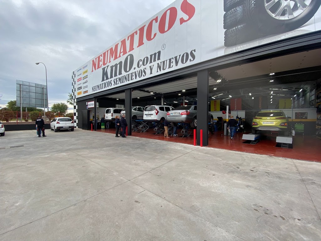 Neumaticos Km0 Fuenlabrada l Neumaticos nuevos y seminuevos baratos — Del propietario