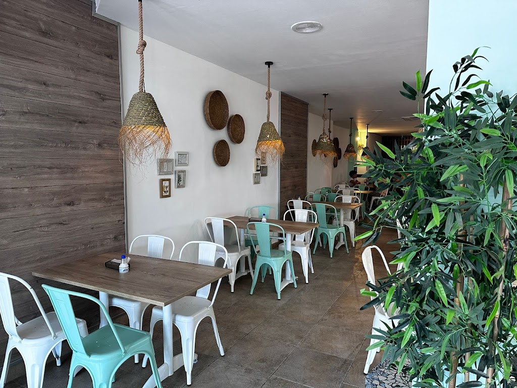 La Favorita Bar Cafe