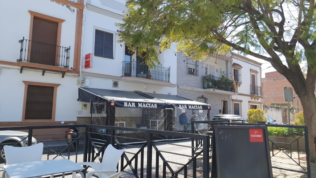 Bar Macias