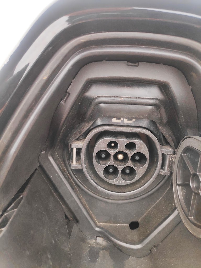 Concessionari Rodalia SL - Compra i Venda de vehicles nous, km 0 i d'ocasio — Interior