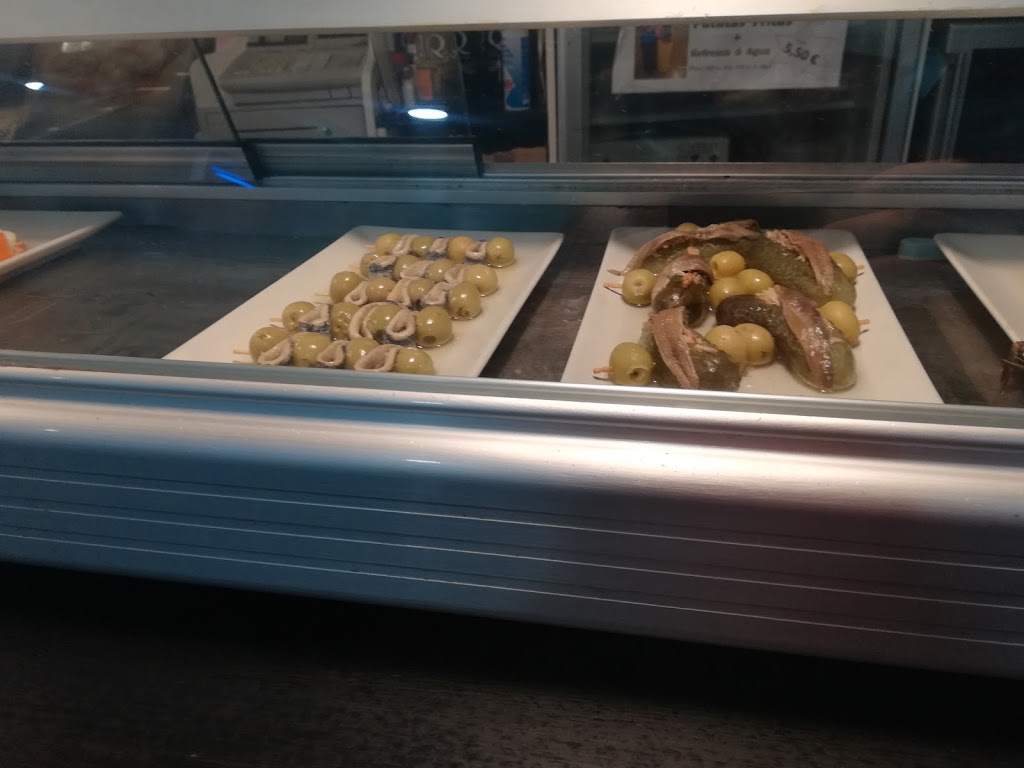 Milenium Cafe — Ambiente