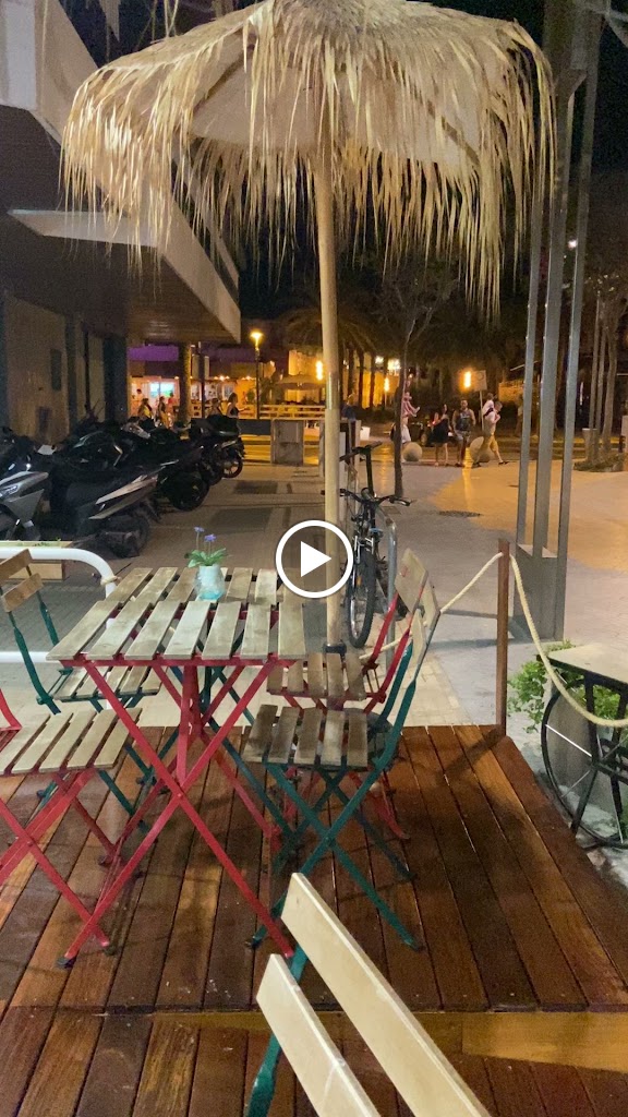 Honolulu Poke Salou — Ambiente