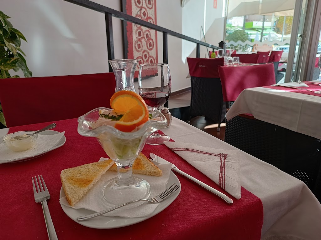 RESTAURANTE BOHEMIA — Comida y bebida