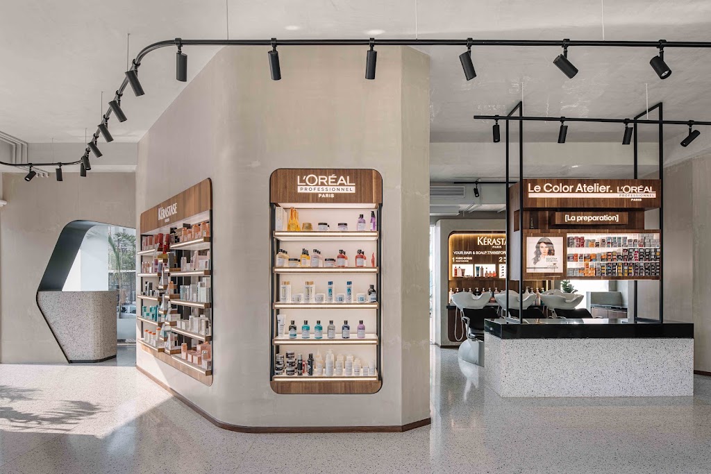 Reflexions Unisex Salon Since 2007