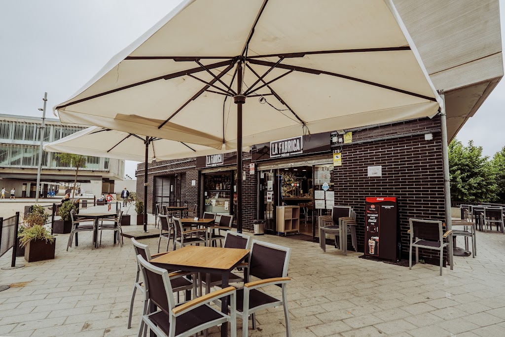 La Fabrica - Premia de Dalt