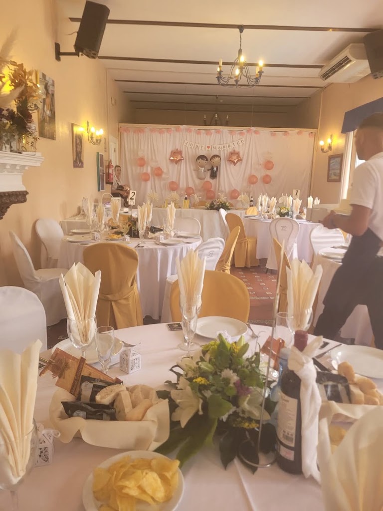 Mendizabal Casa del Arte — Comida y bebida
