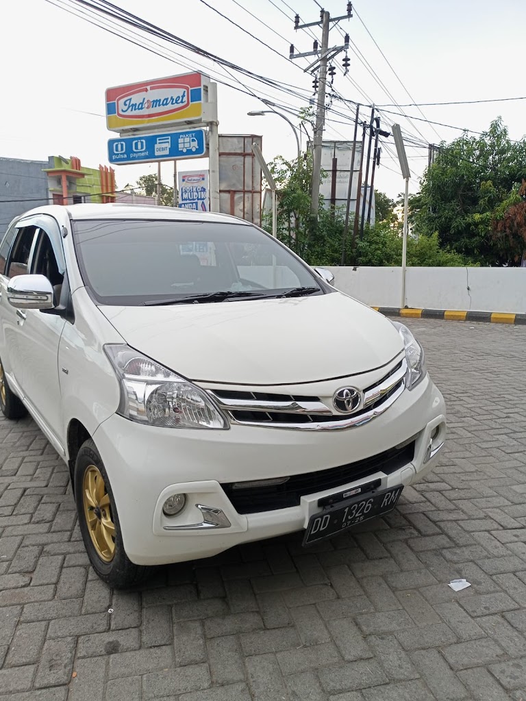 Rental mobil