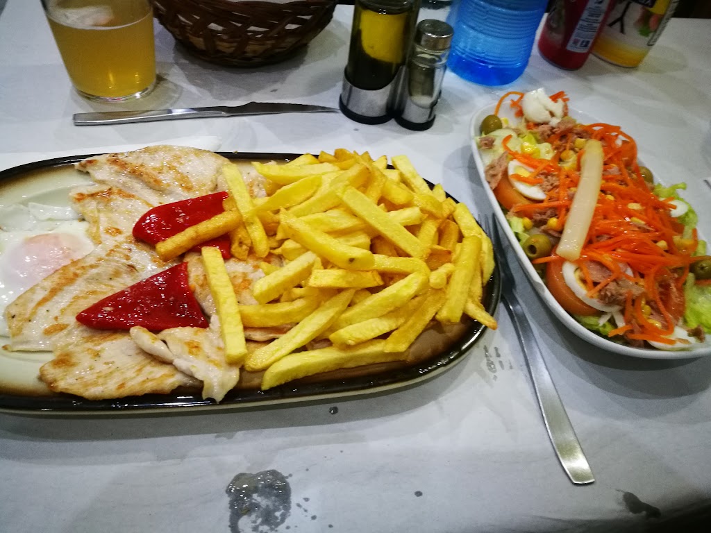 CAFE-BAR mari — Papas fritas