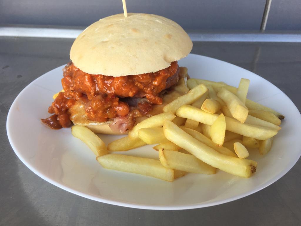 Restaurante Bar Las Piscinas de Utebo — Comida y bebida