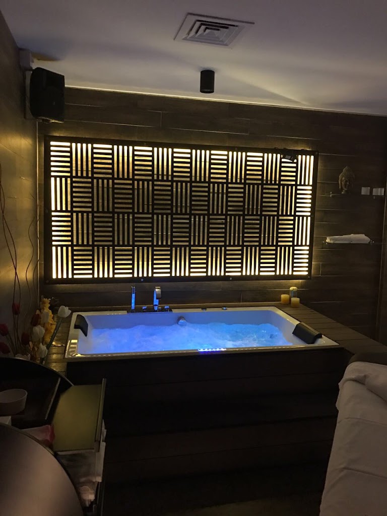 Baylen De Louis Best Salon Of Doranda Kadru Ranchi