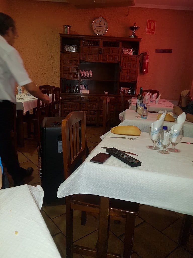 Restaurante Angel Virgen de la Cabeza — Ambiente